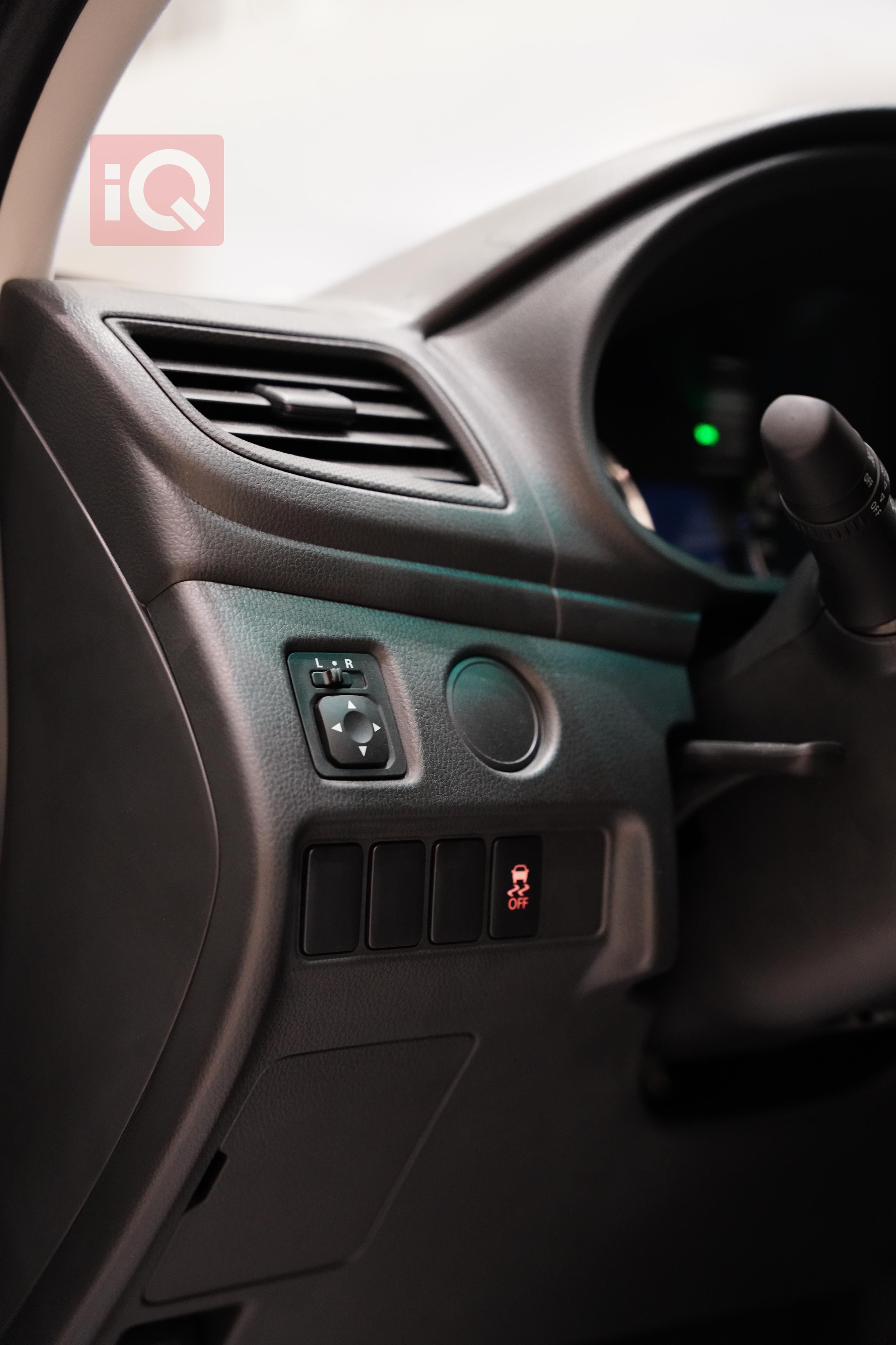 میتسوبیشی L200